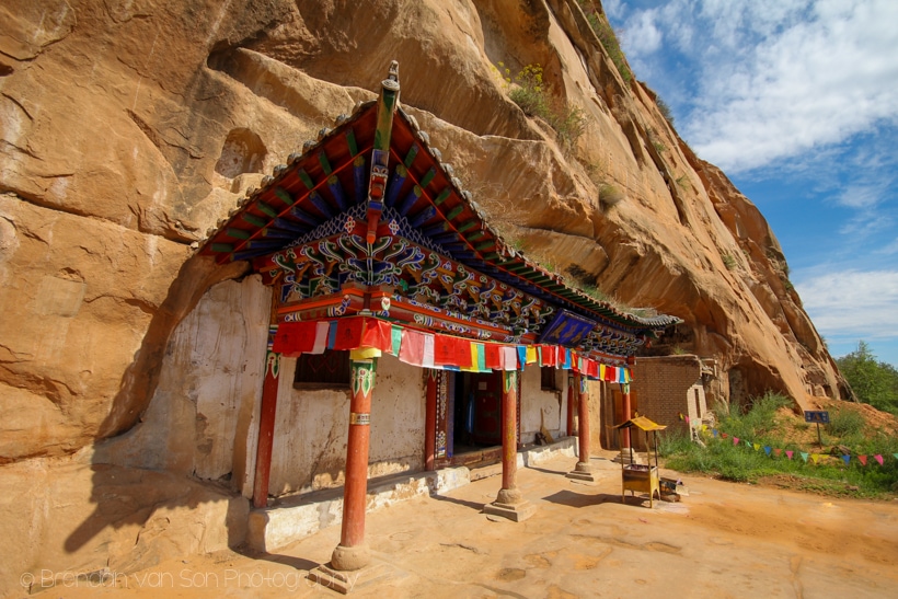 Mati Si, China: Temples in the Cliffs | Brendan's Adventures